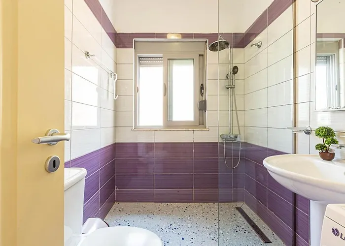 Downtown - Cozy, Kitchen & Easy Access * ヒマラ