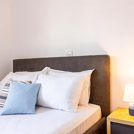 Appartement Downtown - Cozy, Kitchen & Easy Access Himarë